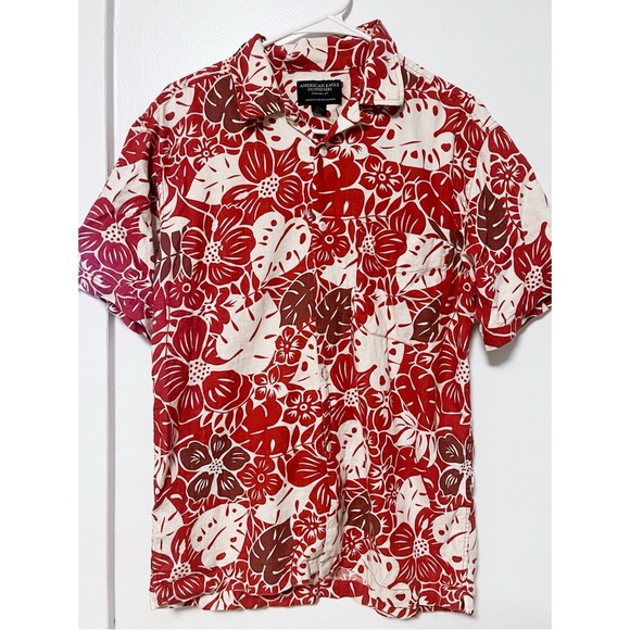 American Eagle Outfitters • Red Hawaiian Linen Blend Button Down Shirt - Picture 1 of 3